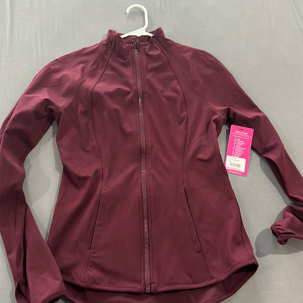 Yogalicious new with tag full zip medium purple